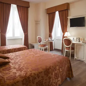 relais-bocca-di-leone.it-romehotels.com/
